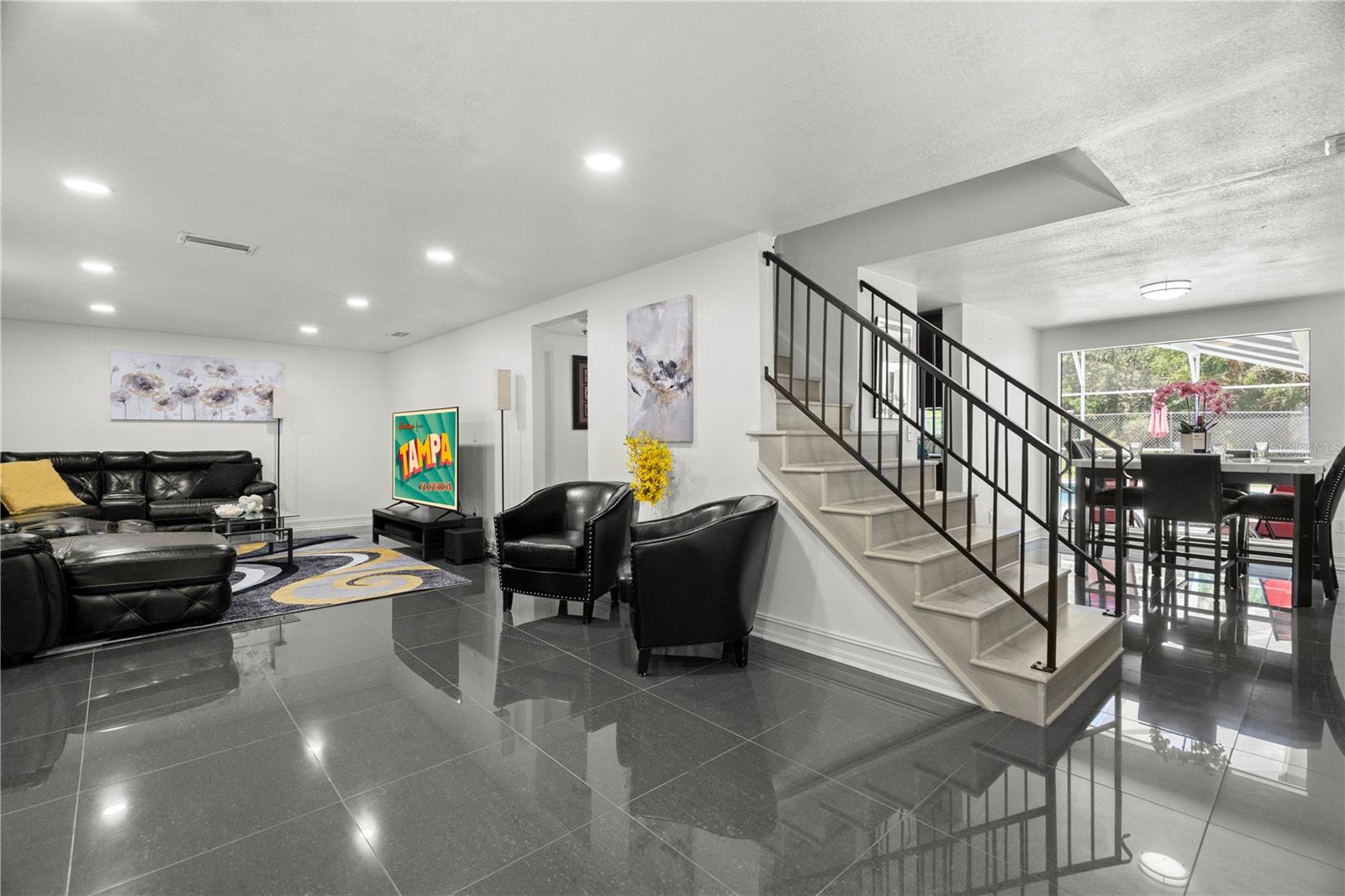 Image 2 of 47 For 7005 Fountain Avenue