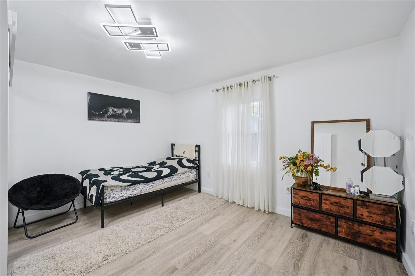 Image 31 of 41 For 8509 Hamner Avenue