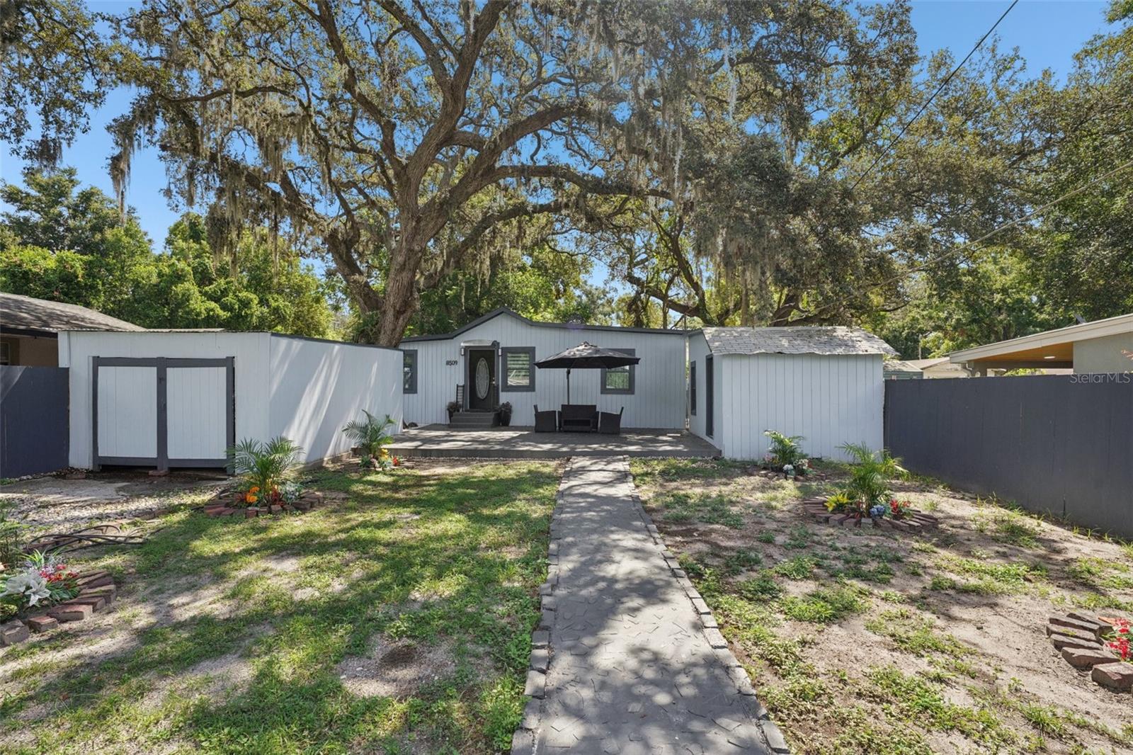 Image 4 of 41 For 8509 Hamner Avenue