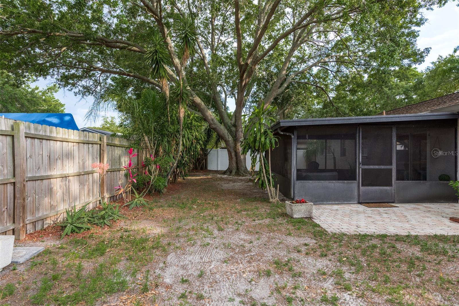 Image 33 of 38 For 429 Evergreen Drive