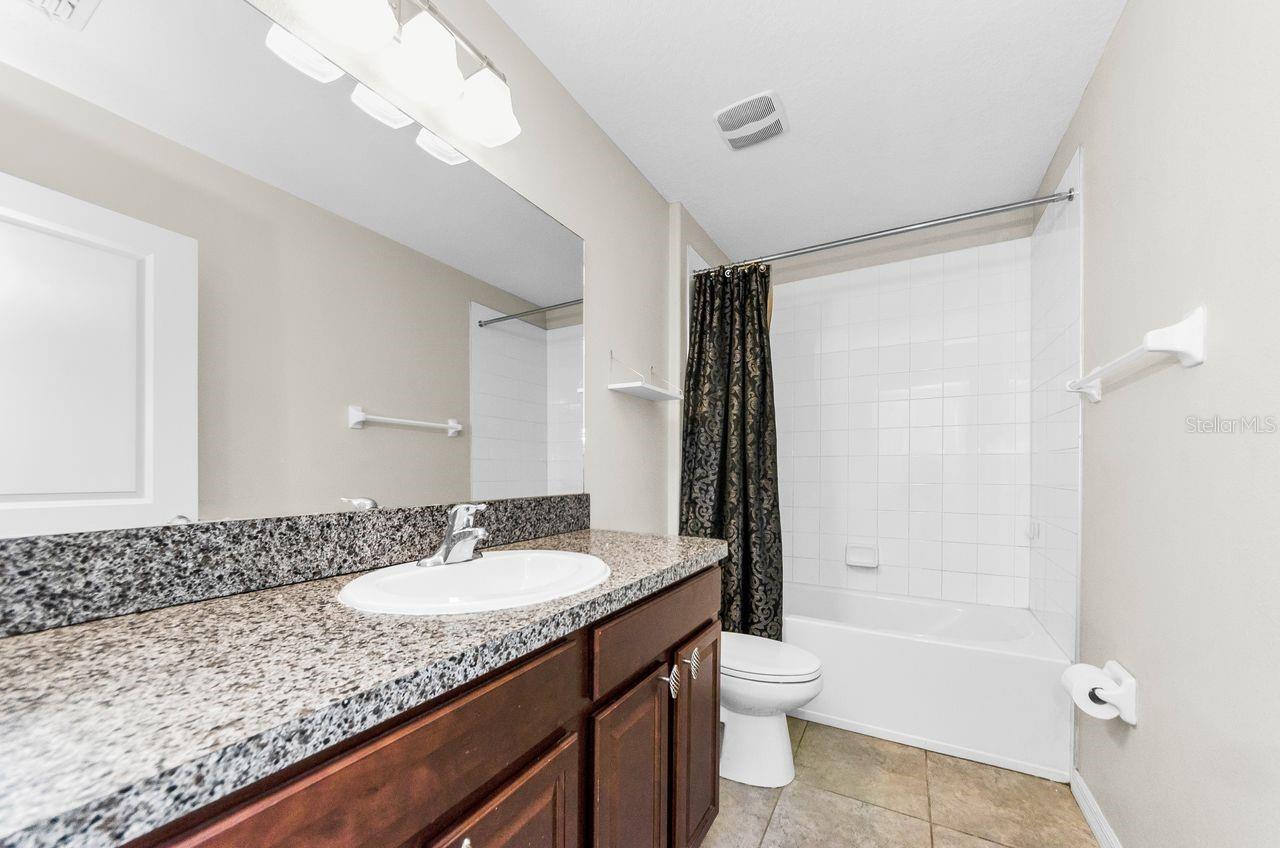 Image 35 of 73 For 17045 Yellow Pine Street