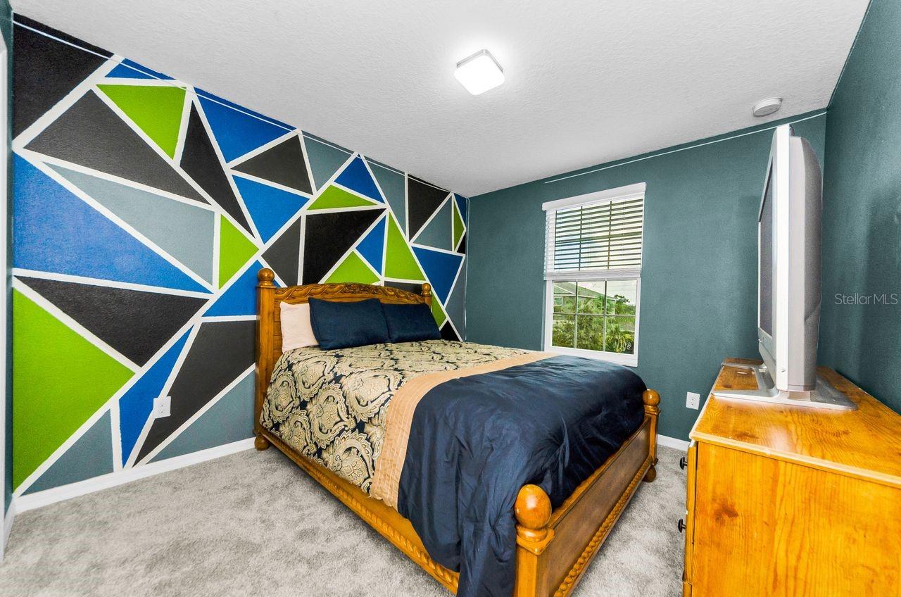 Image 36 of 73 For 17045 Yellow Pine Street