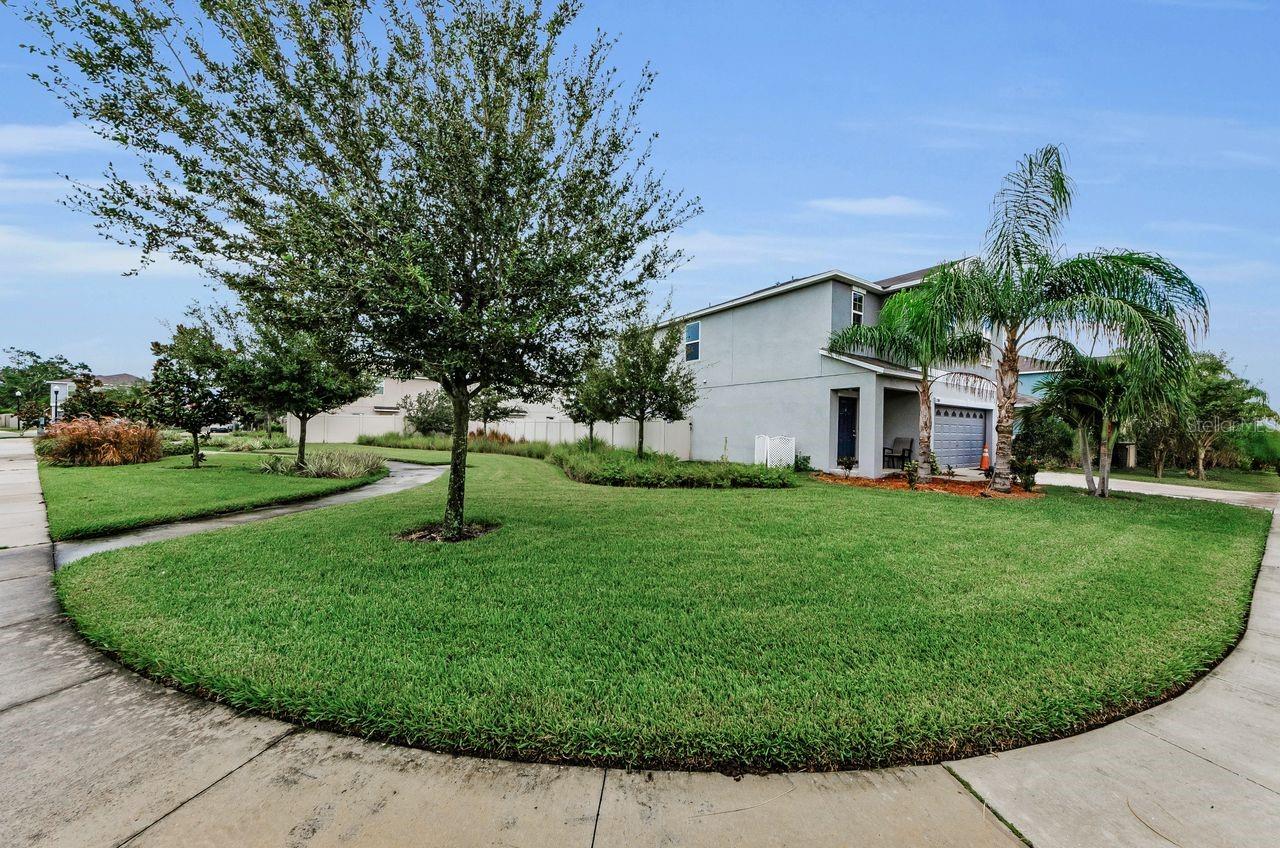 Image 39 of 73 For 17045 Yellow Pine Street
