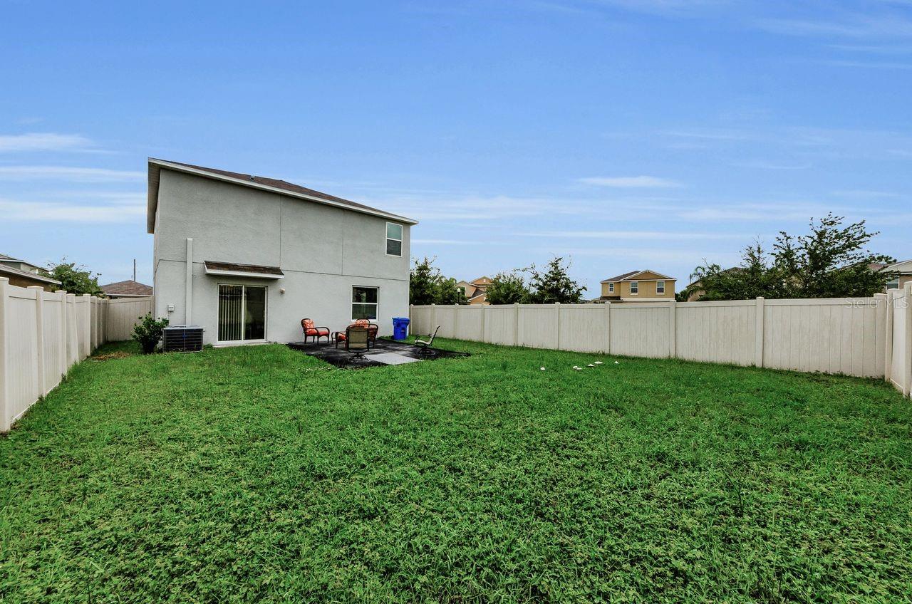 Image 42 of 73 For 17045 Yellow Pine Street