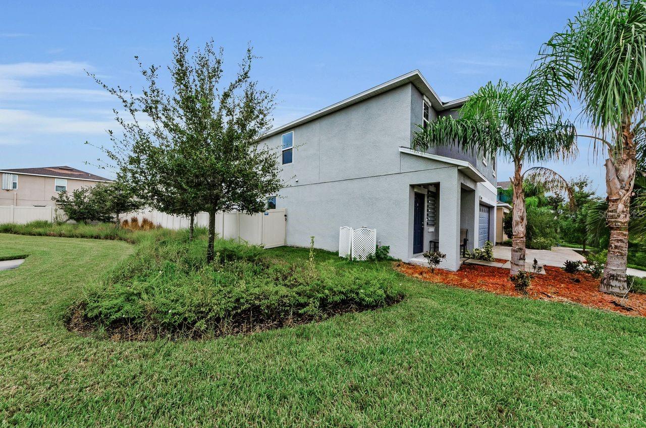 Image 5 of 73 For 17045 Yellow Pine Street