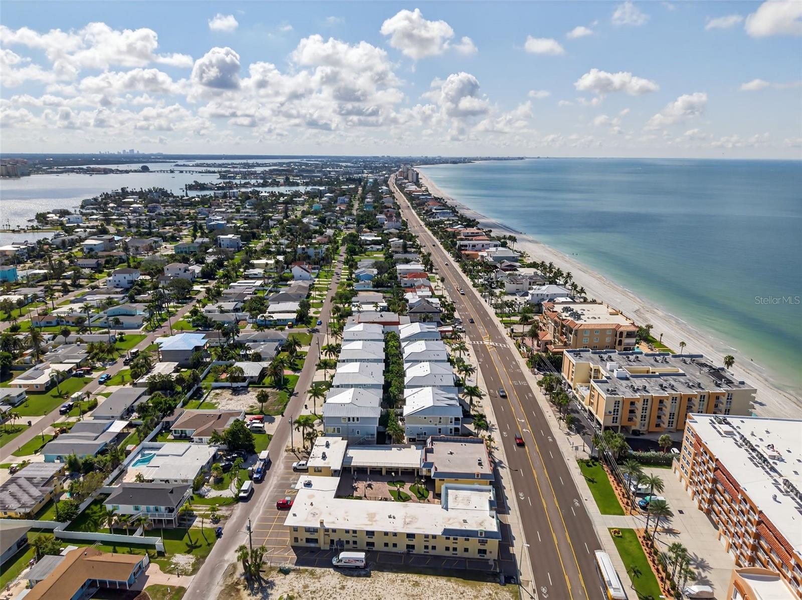 Image 33 of 36 For 16333 Gulf Boulevard 212