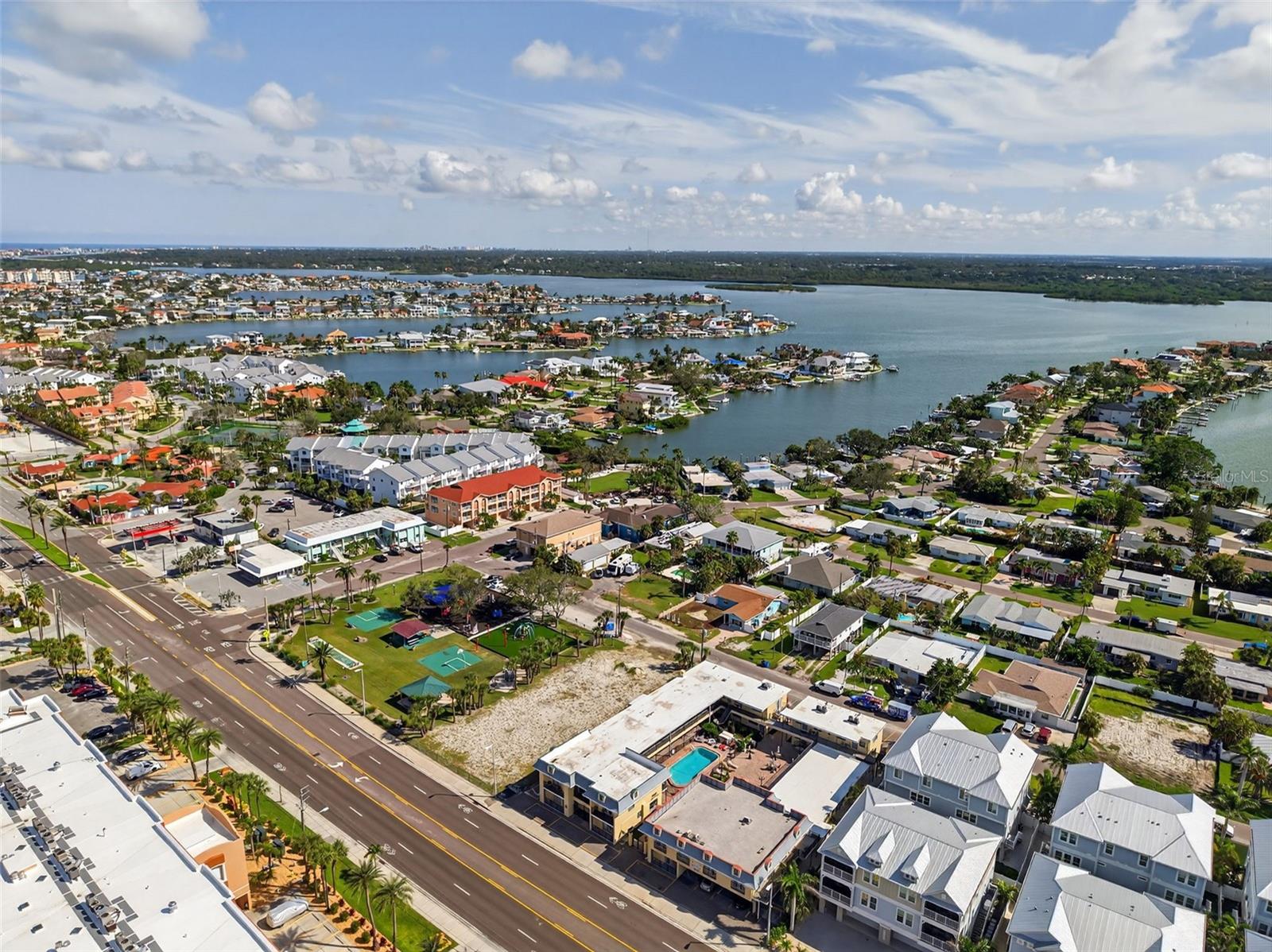 Image 36 of 36 For 16333 Gulf Boulevard 212