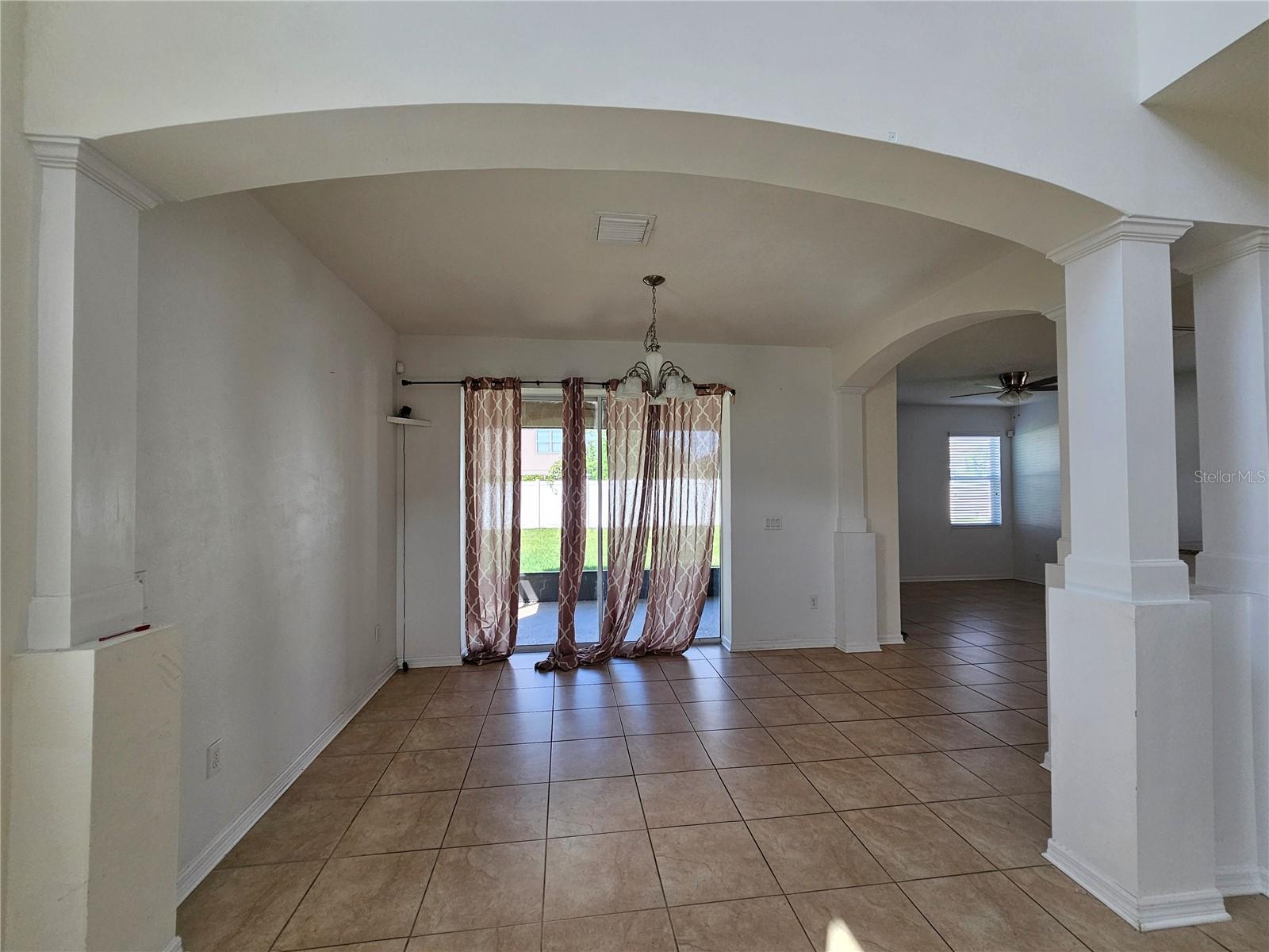 Image 4 of 24 For 7127 Nightshade Drive
