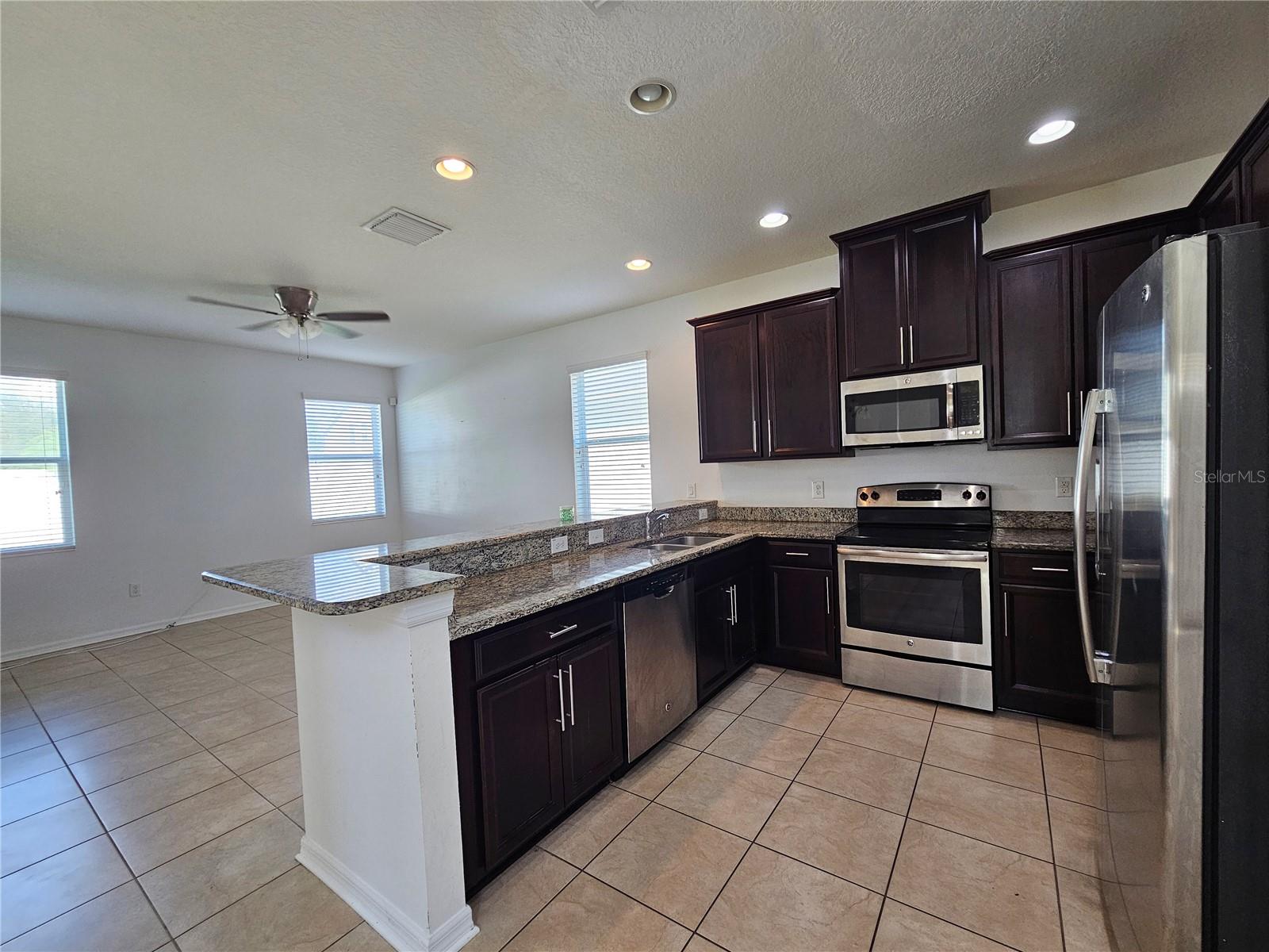 Image 6 of 24 For 7127 Nightshade Drive