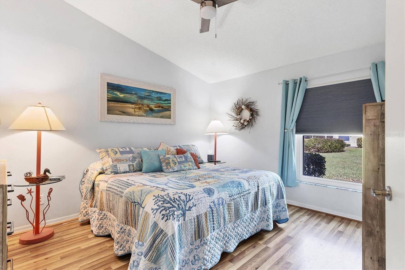 Image 14 of 48 For 2020 Nantucket Drive