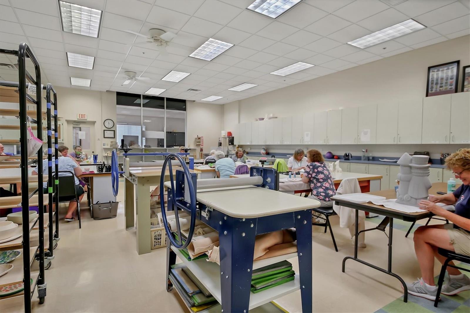 Image 29 of 48 For 2020 Nantucket Drive