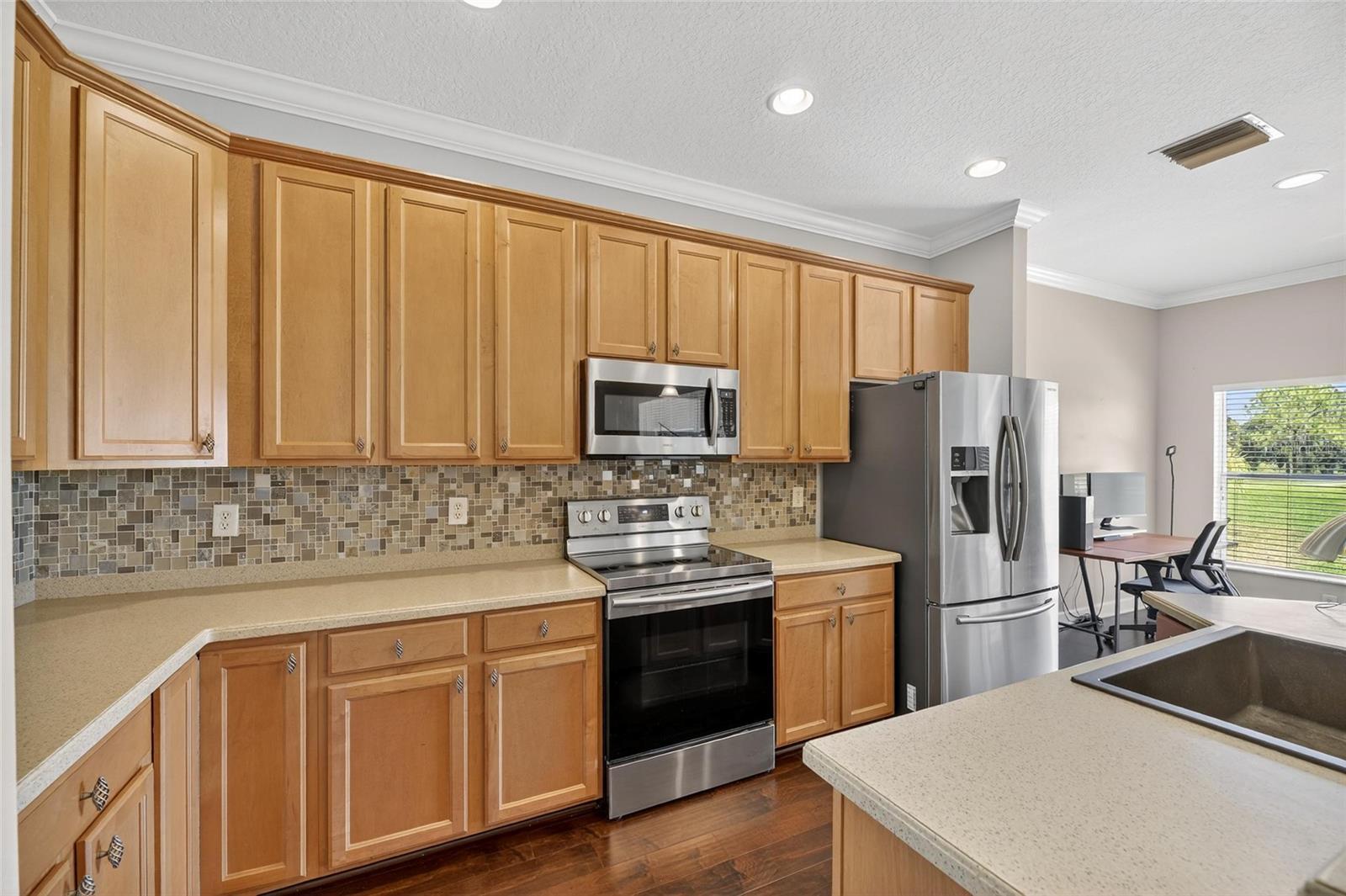 Image 11 of 42 For 1152 Emerald Hill Way