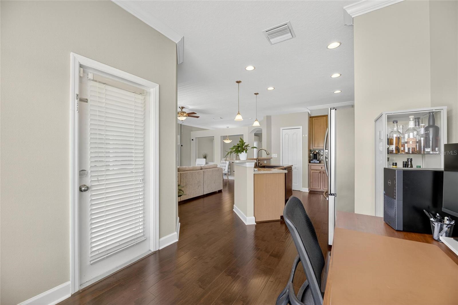 Image 15 of 42 For 1152 Emerald Hill Way
