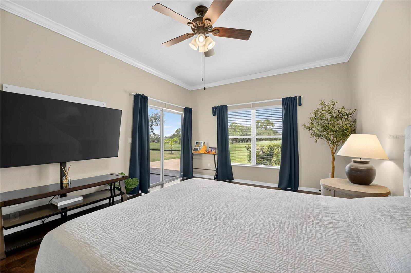 Image 21 of 42 For 1152 Emerald Hill Way