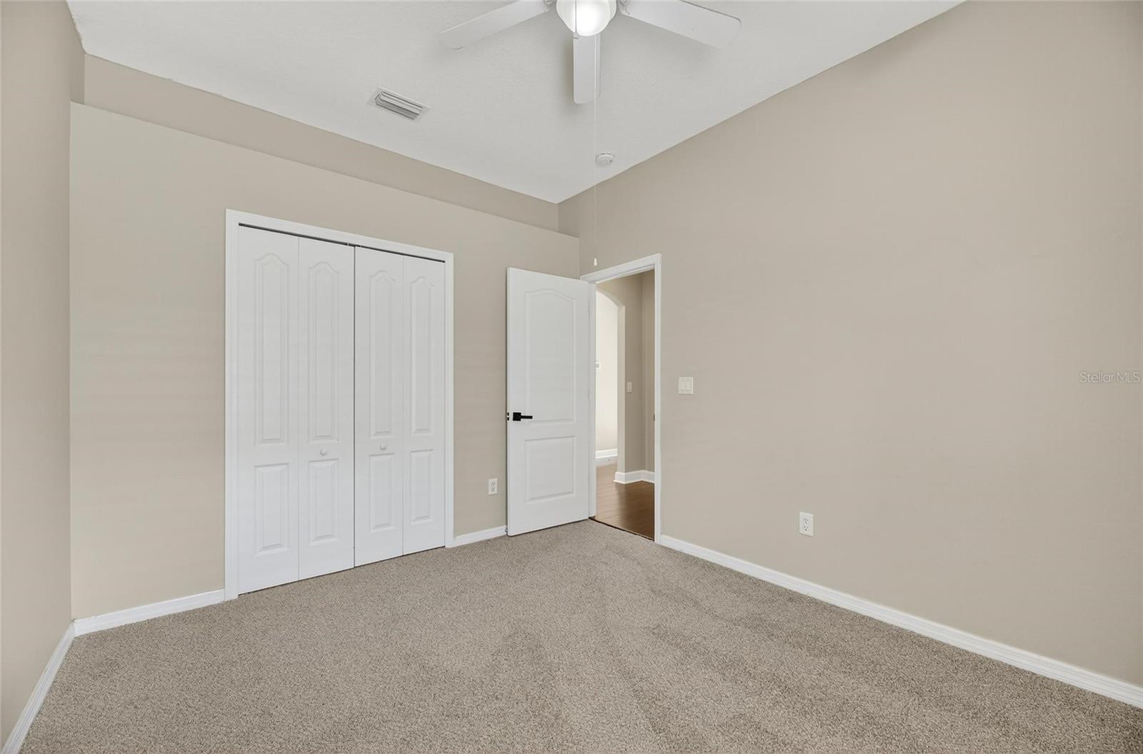 Image 28 of 42 For 1152 Emerald Hill Way
