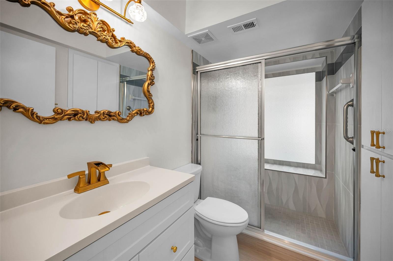 Image 31 of 47 For 6561 Golden Horseshoe Drive