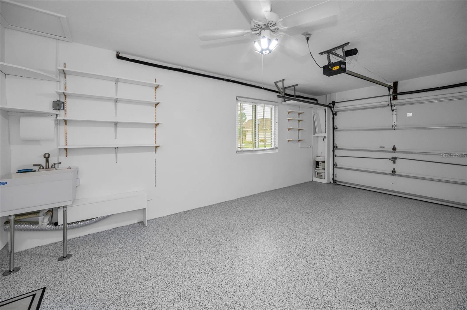 Image 35 of 47 For 6561 Golden Horseshoe Drive