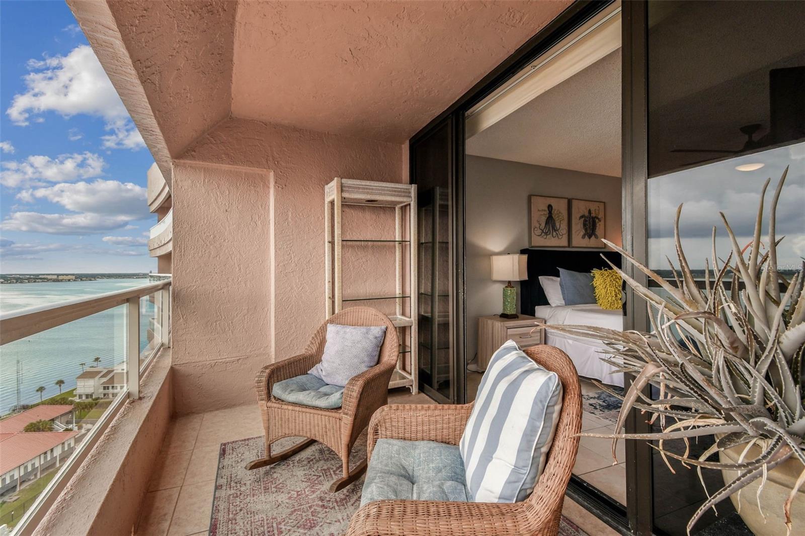 Image 30 of 89 For 1340 Gulf Boulevard 19d