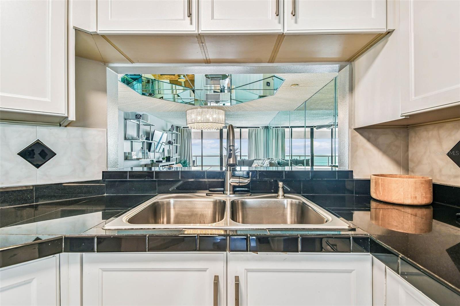 Image 58 of 89 For 1340 Gulf Boulevard 19d