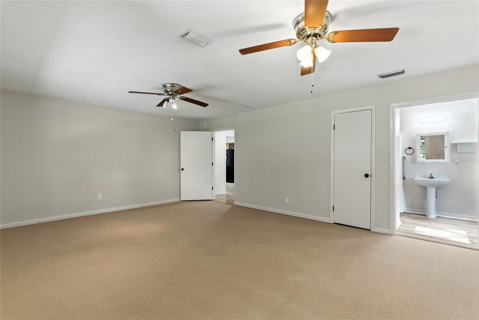 Image 19 of 31 For 2205 Henley Road