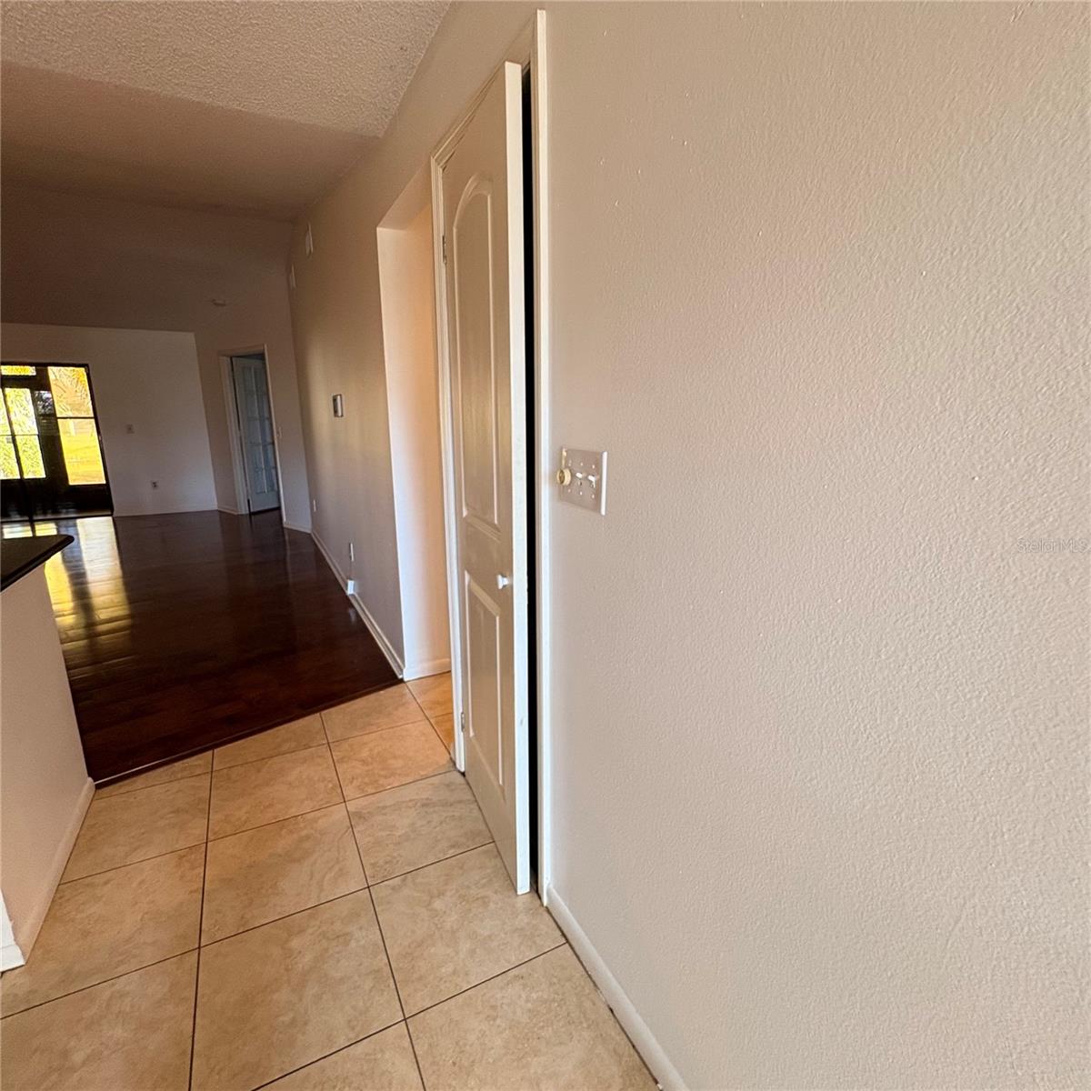 Image 6 of 33 For 1937 Whitney Way