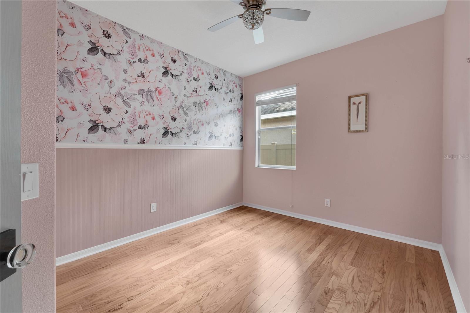 Image 21 of 39 For 10229 Avelar Ridge Drive