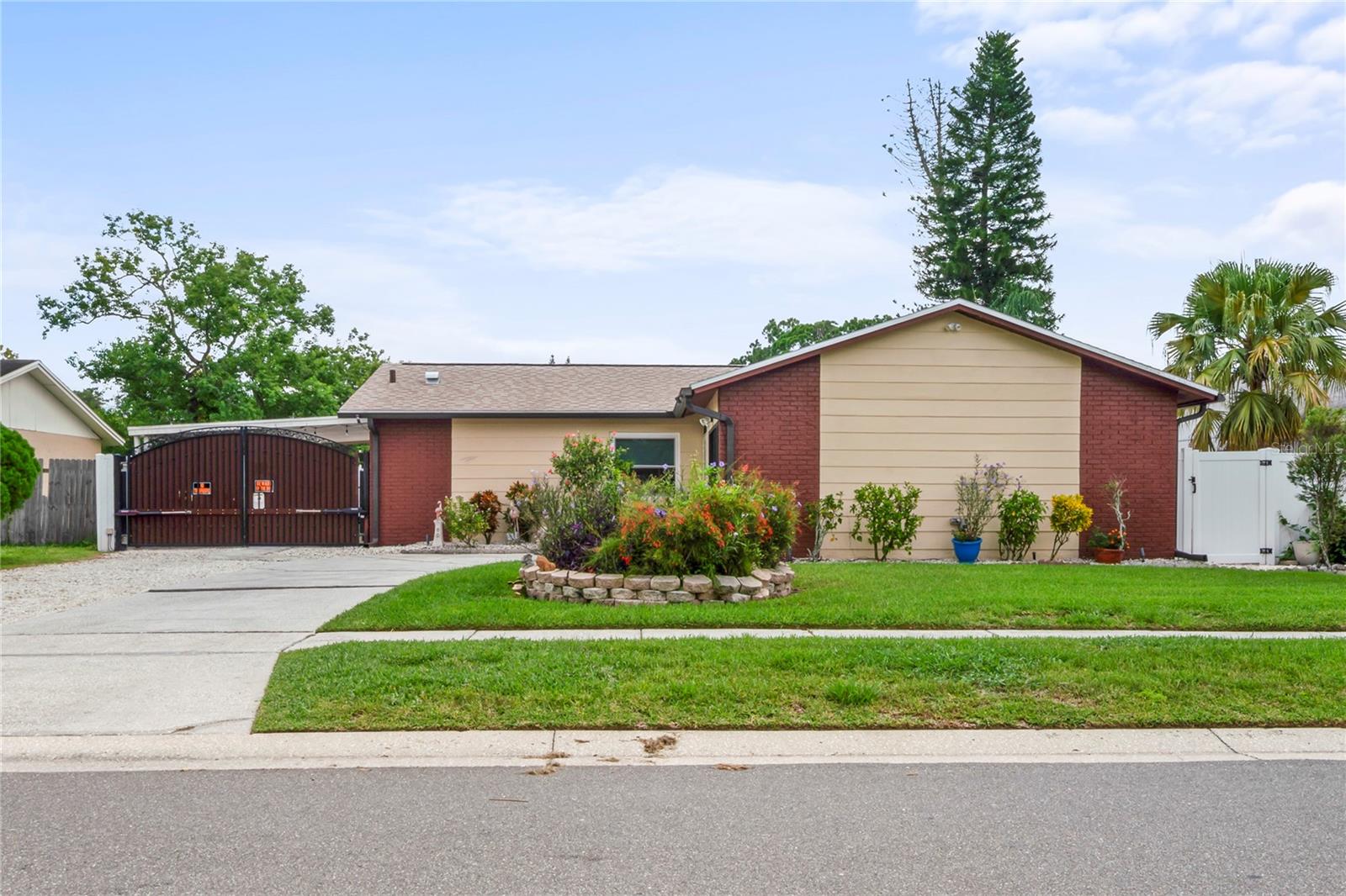 Details for 4912 Hi Vista Circle, TAMPA, FL 33625
