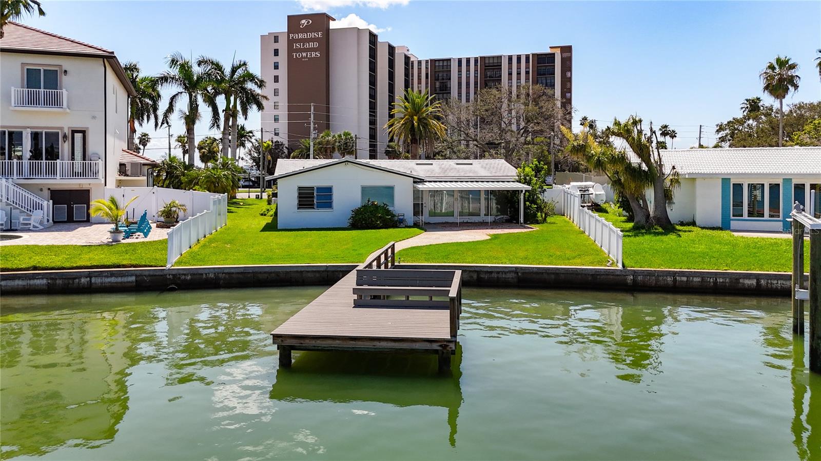 Image 37 of 52 For 10350 Paradise Boulevard