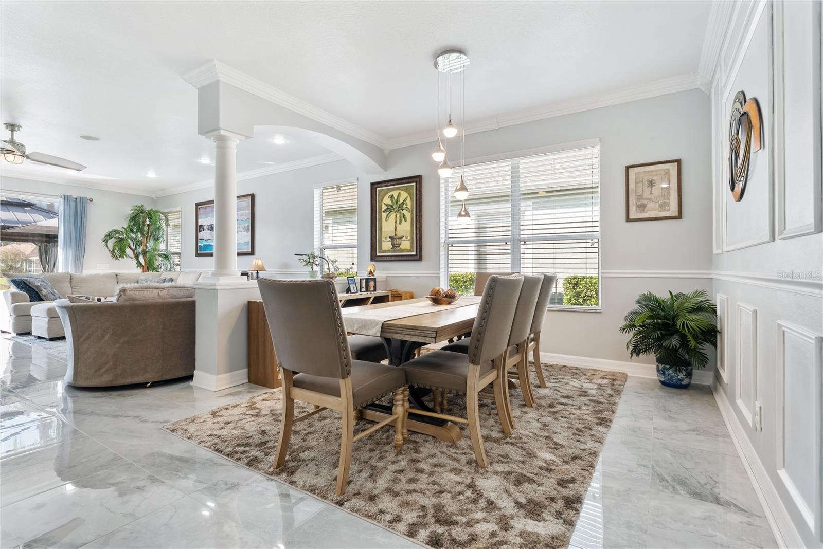 Listing photo id 17 for 8118 Camella Lane