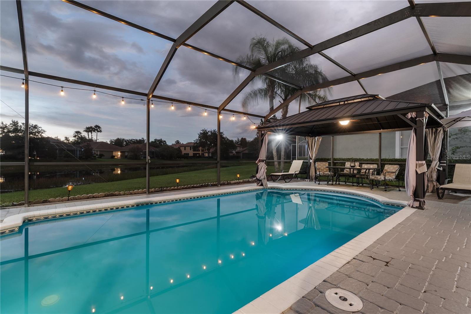 Listing photo id 0 for 8118 Camella Lane