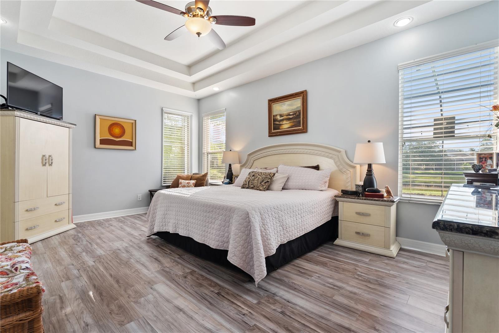 Listing photo id 22 for 8118 Camella Lane
