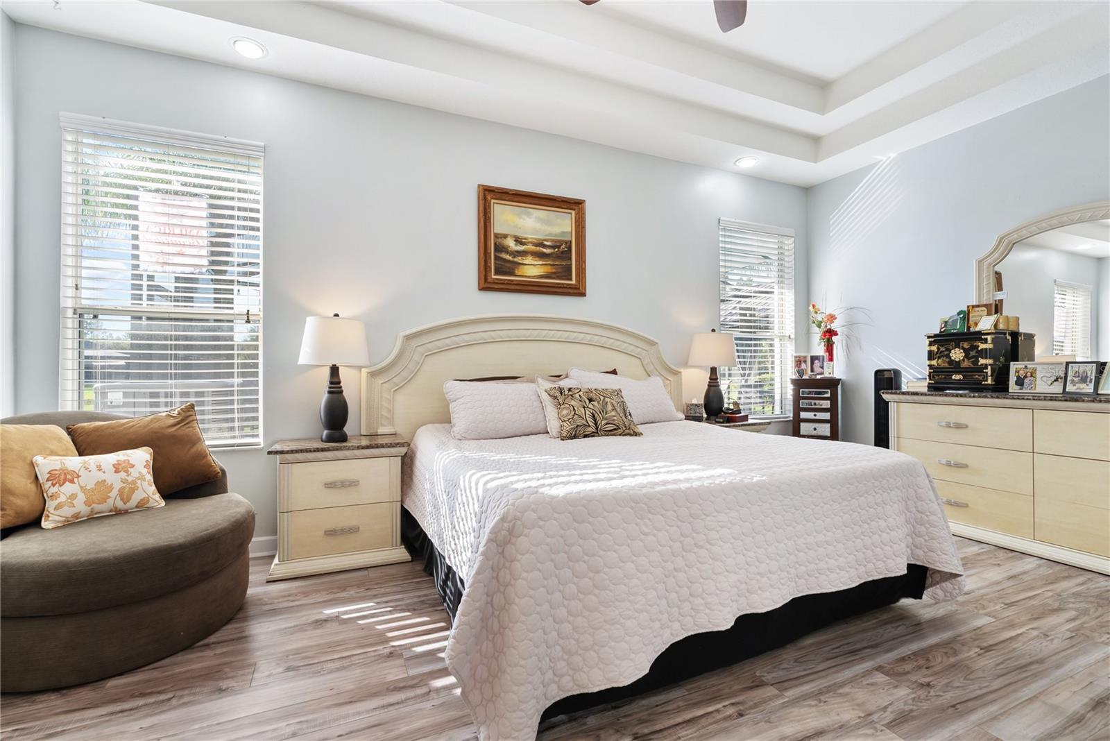 Listing photo id 23 for 8118 Camella Lane