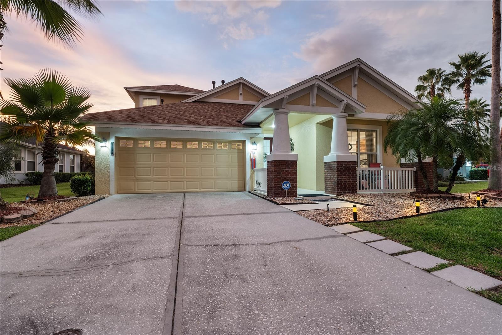 Listing photo id 39 for 8118 Camella Lane