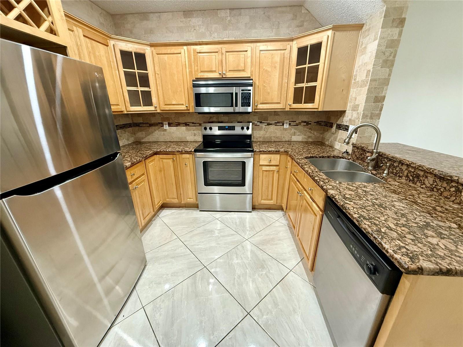 Image 3 of 21 For 6607 Osprey Lake Circle