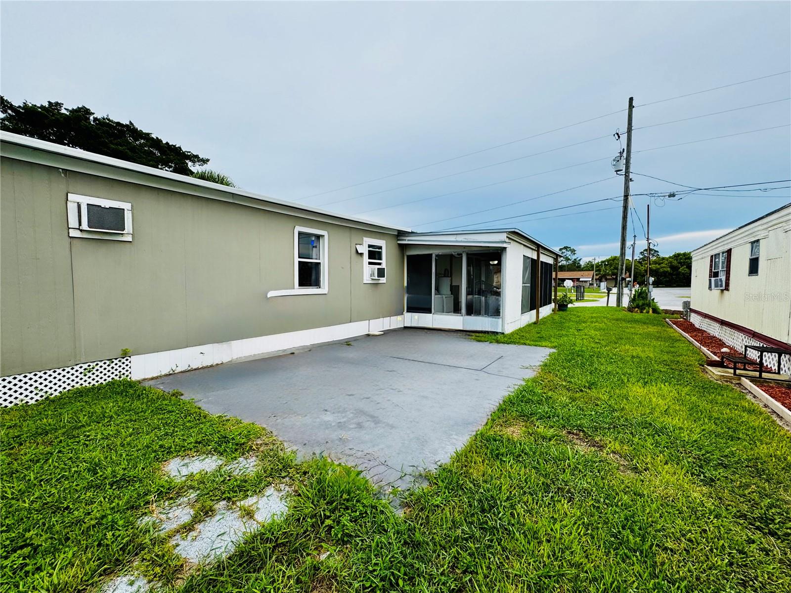 Image 32 of 38 For 6905 Signal Cove Drive