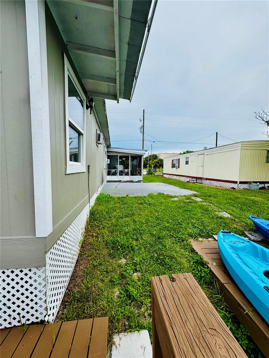 Image 33 of 38 For 6905 Signal Cove Drive