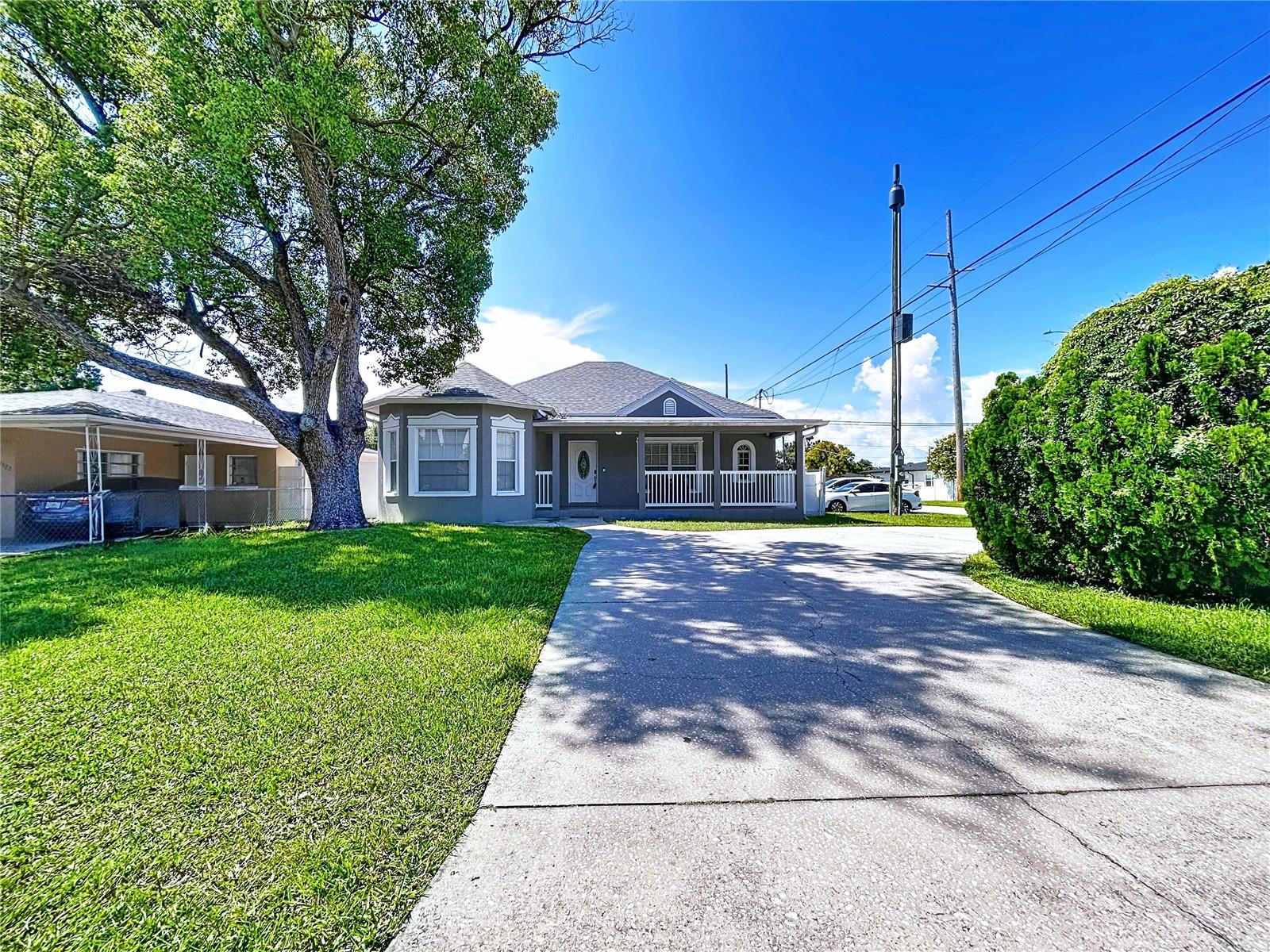 Image 2 of 47 For 3324 Abdella Street