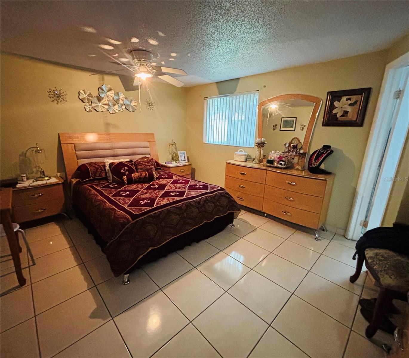Image 4 of 13 For 6549 Creekview Terrace N