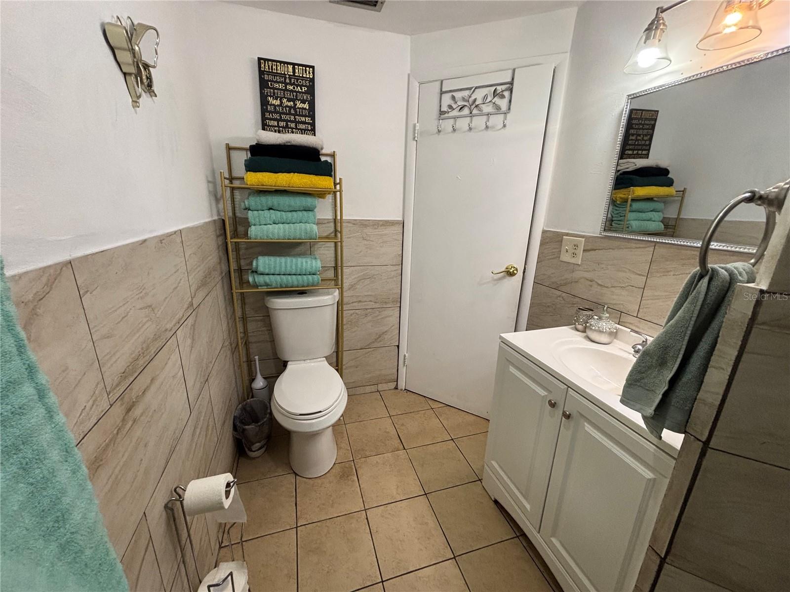 Image 6 of 13 For 6549 Creekview Terrace N