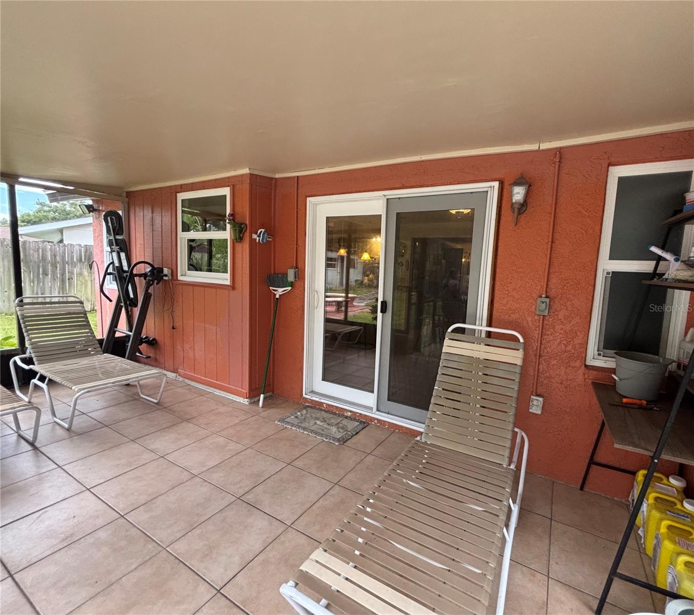 Image 9 of 13 For 6549 Creekview Terrace N
