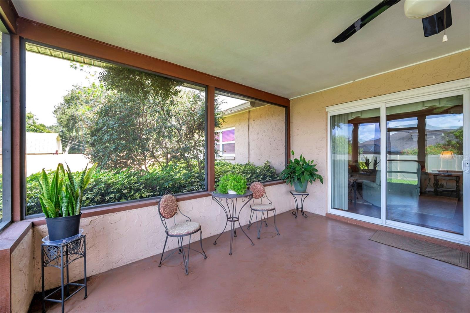 Image 10 of 66 For 2832 Springdell Circle