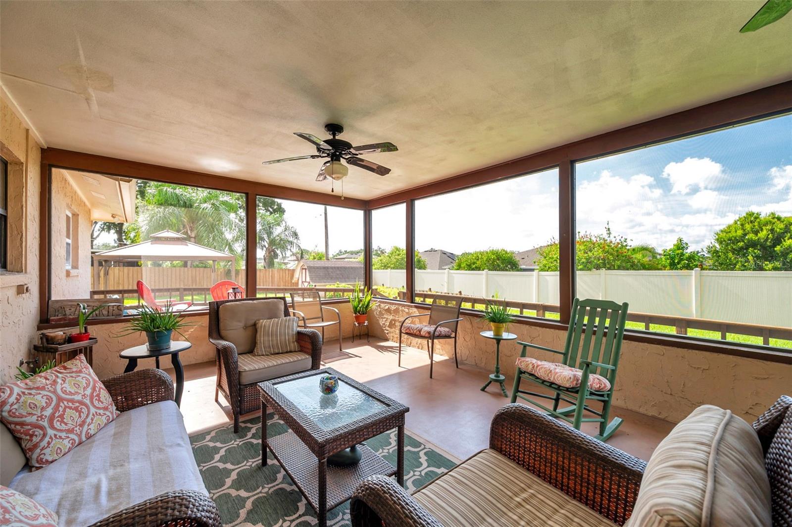 Image 11 of 66 For 2832 Springdell Circle