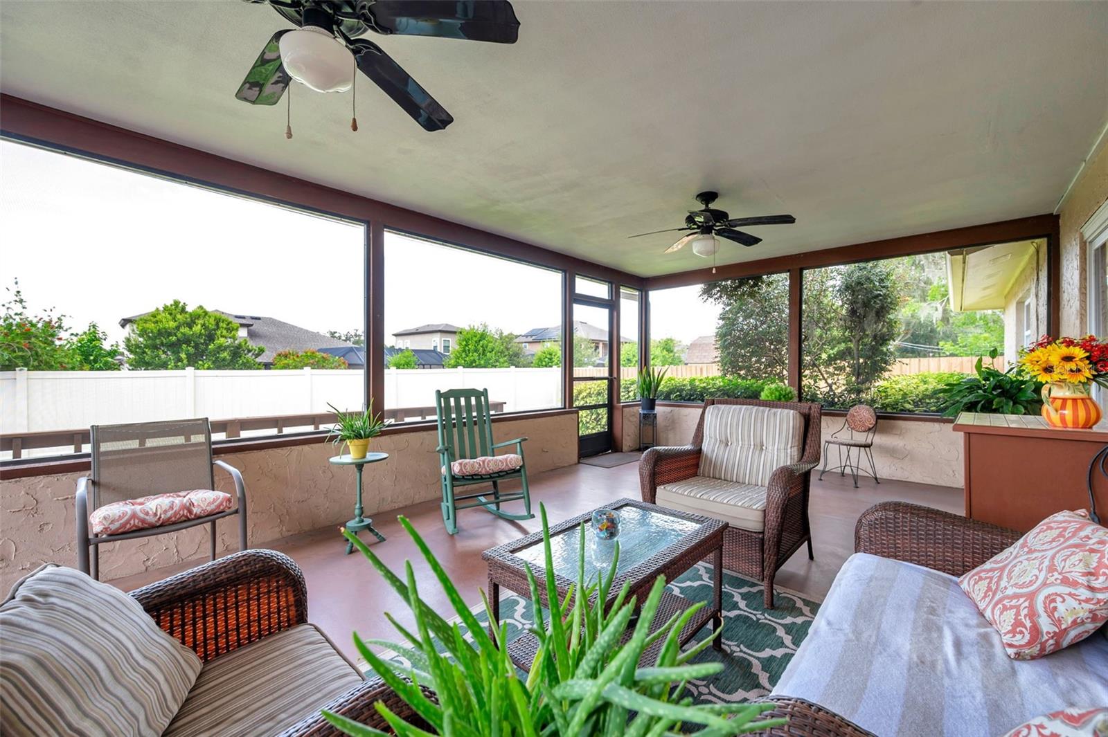 Image 15 of 66 For 2832 Springdell Circle