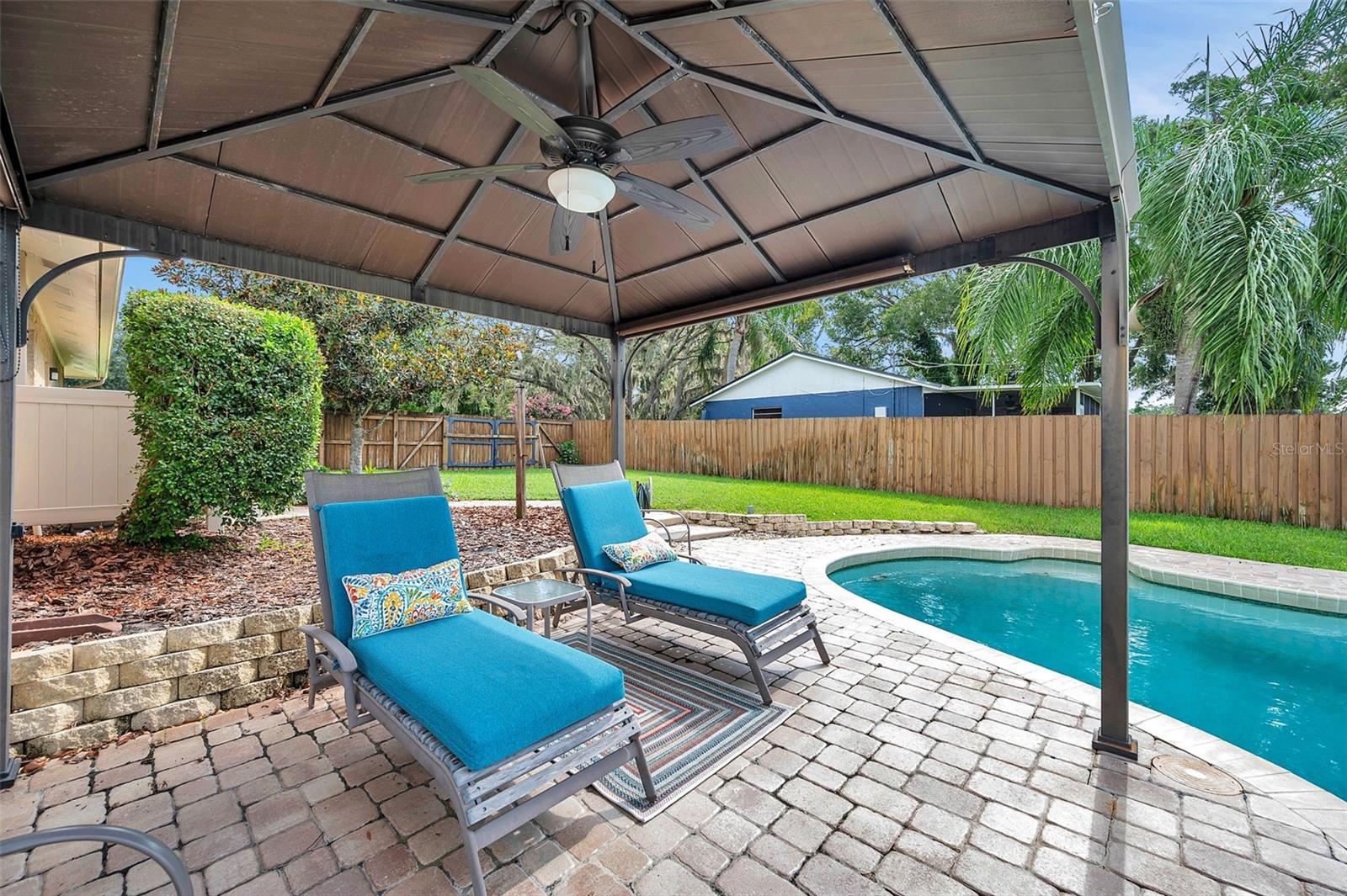 Image 20 of 66 For 2832 Springdell Circle