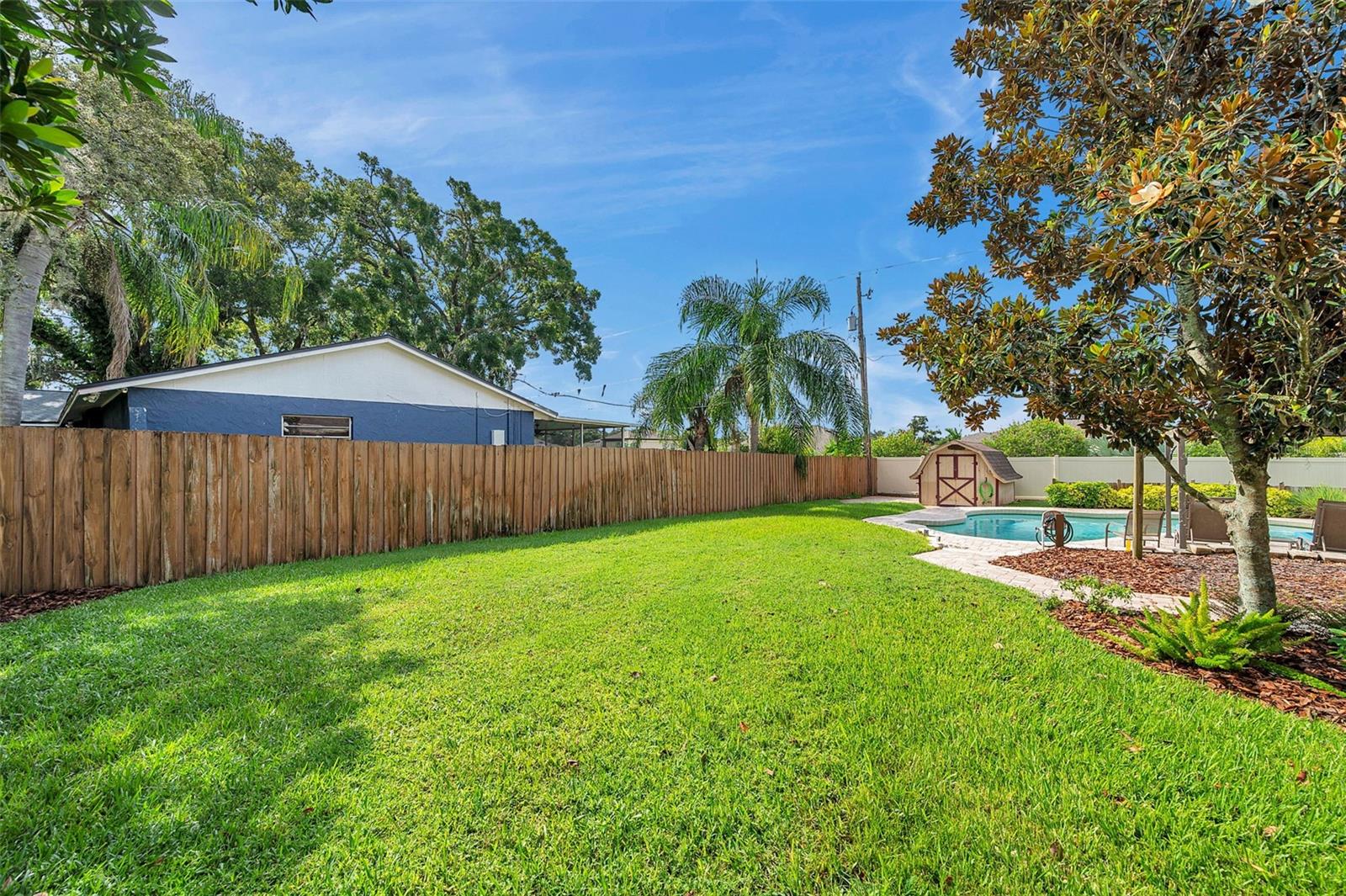 Image 24 of 66 For 2832 Springdell Circle