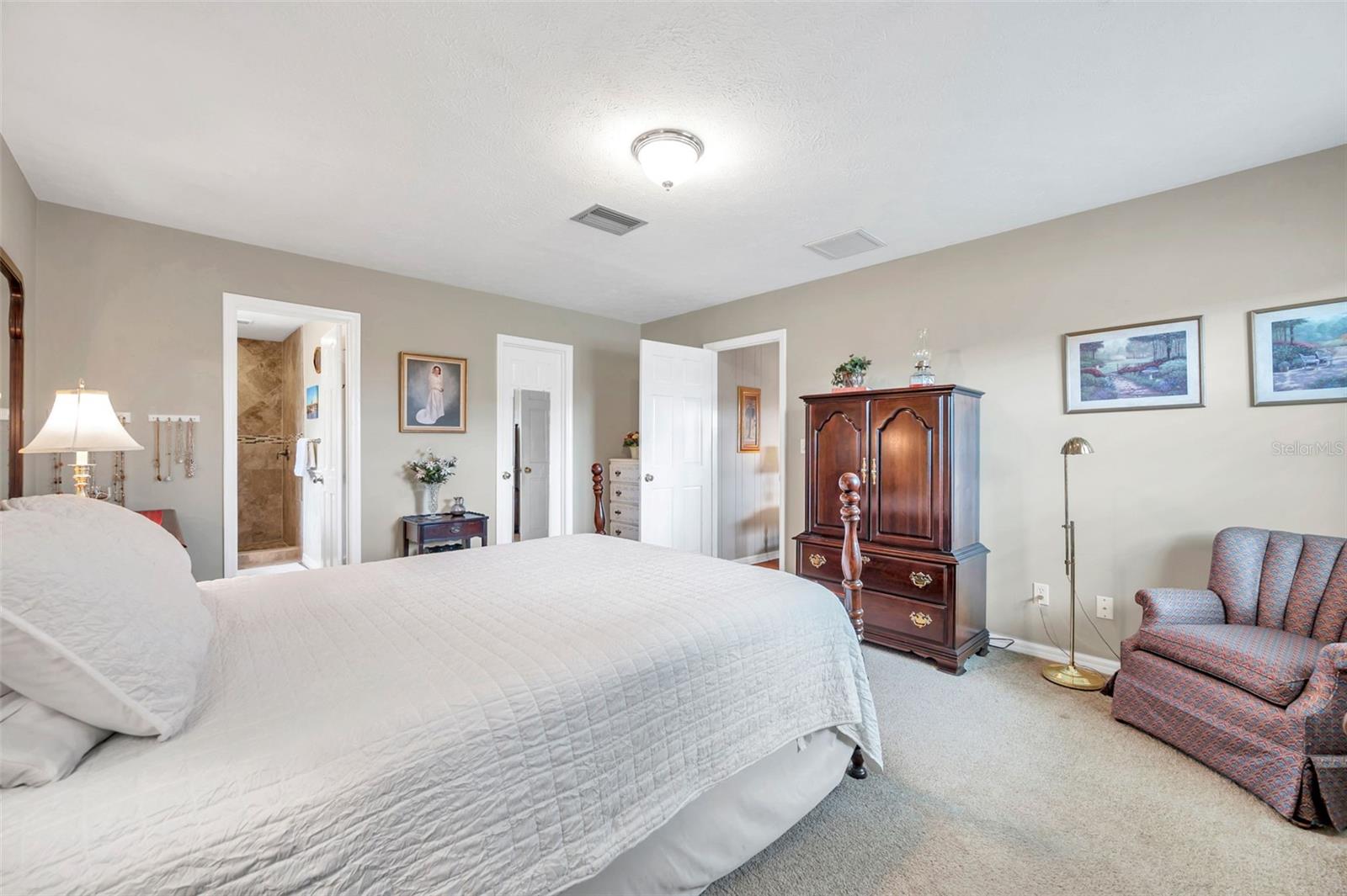 Image 50 of 66 For 2832 Springdell Circle