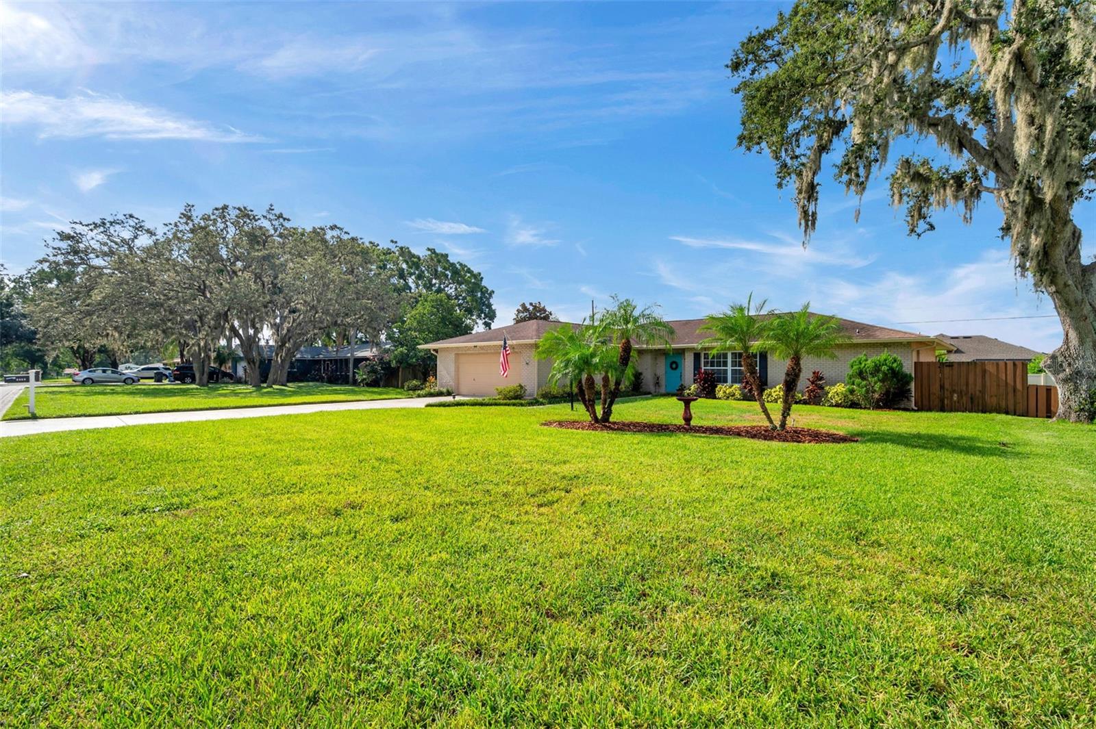 Image 7 of 66 For 2832 Springdell Circle