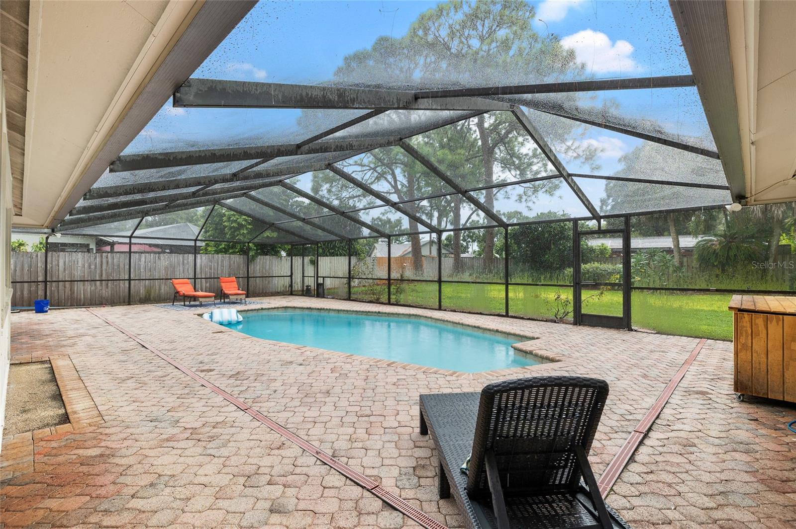 Image 37 of 52 For 14210 Clarendon Drive