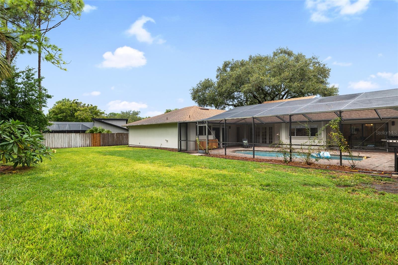 Image 40 of 52 For 14210 Clarendon Drive