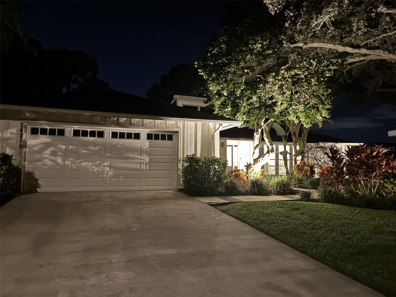 Image 44 of 52 For 14210 Clarendon Drive